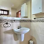 Ocean Park By Altamarhomes * 아데제